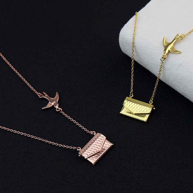 PERSONALIZED LOVE LETTER NECKLACE——Only envelopes, no letterhead.