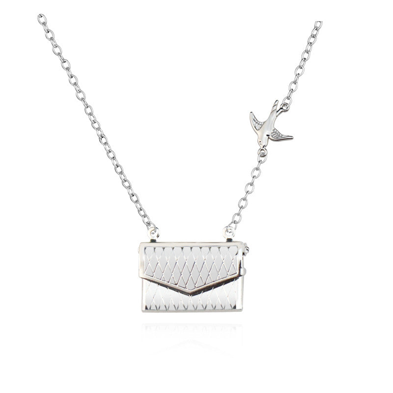 PERSONALIZED LOVE LETTER NECKLACE——Only envelopes, no letterhead.