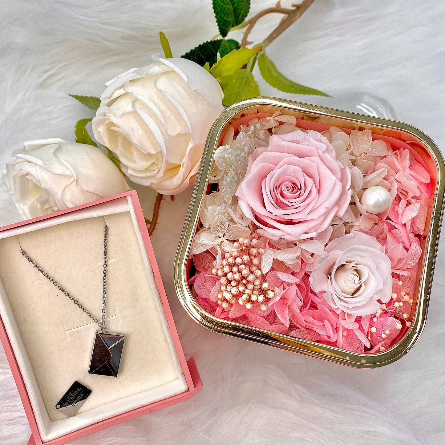 ❤️PERSONALIZED LOVE LETTER NECKLACE
