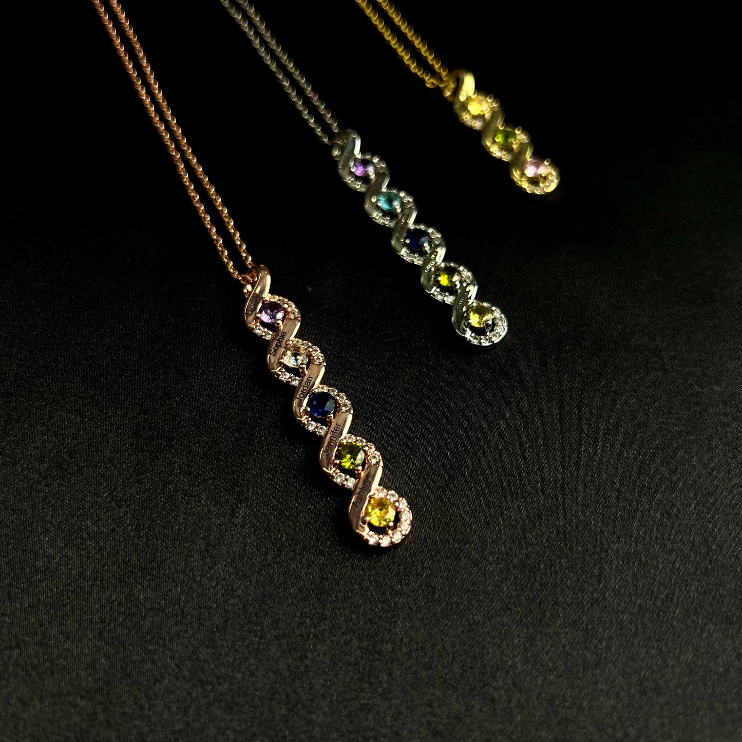 Personalized Mothers Rings Necklace with Birthstones