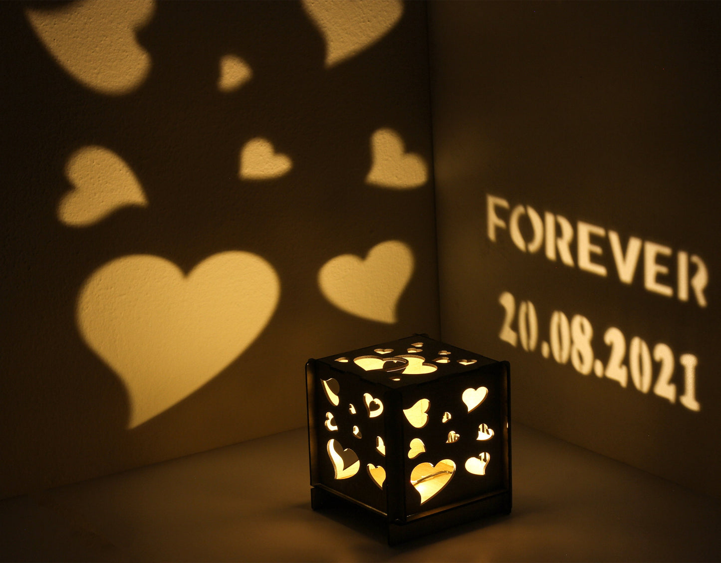 Projection Wooden Box