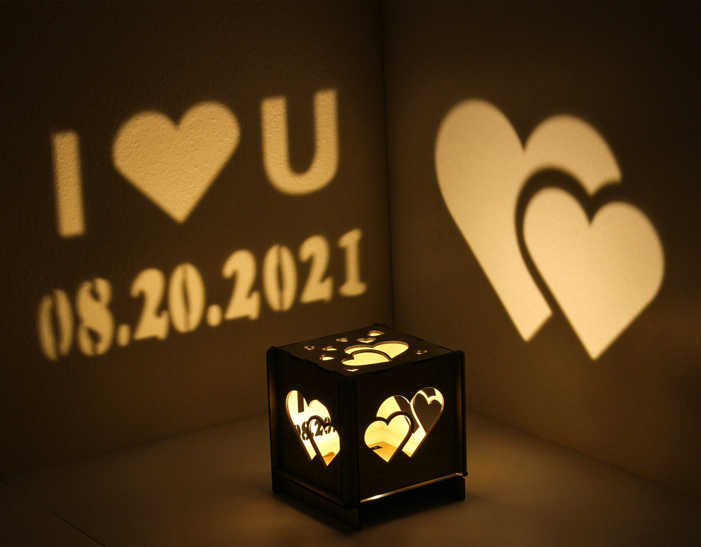 Projection Wooden Box