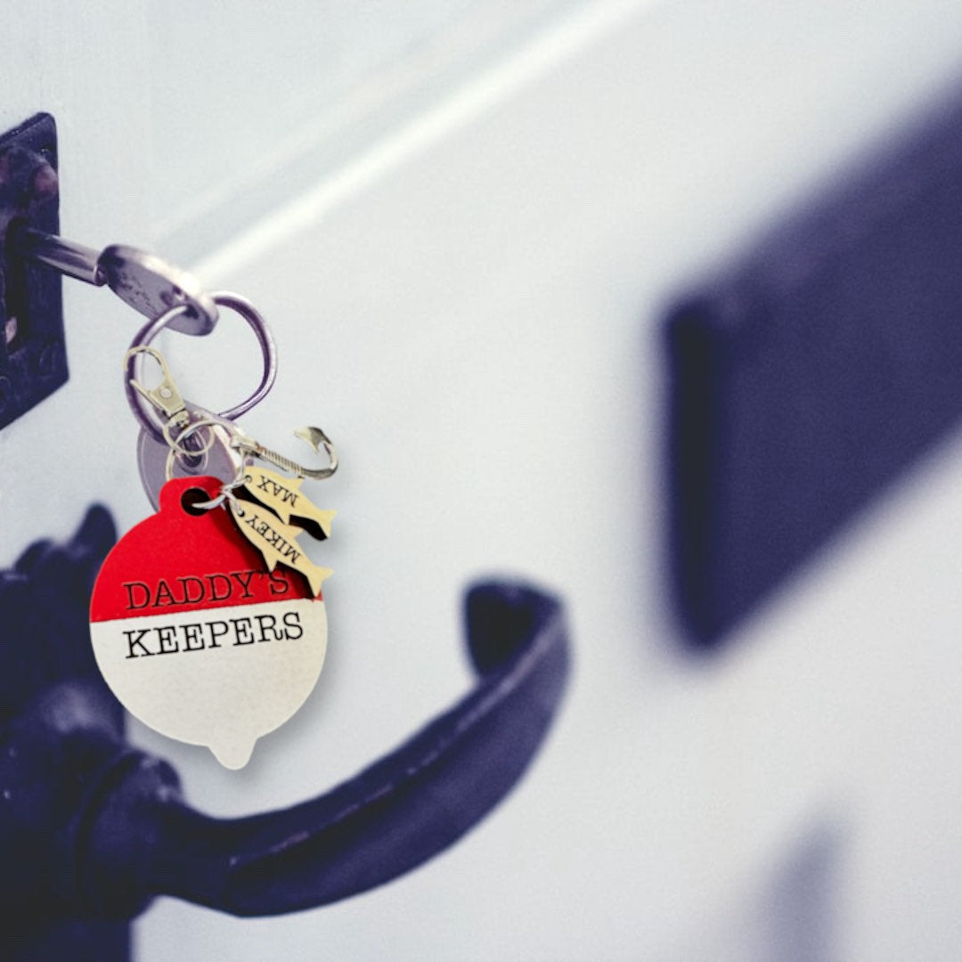 Daddy's Keepers Fishing Keychain