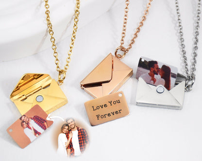PERSONALIZED LOVE LETTER NECKLACE❤