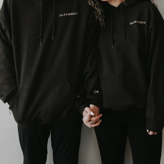 💕Custom Embroidered Roman Numeral Date Couple's Hoodies
