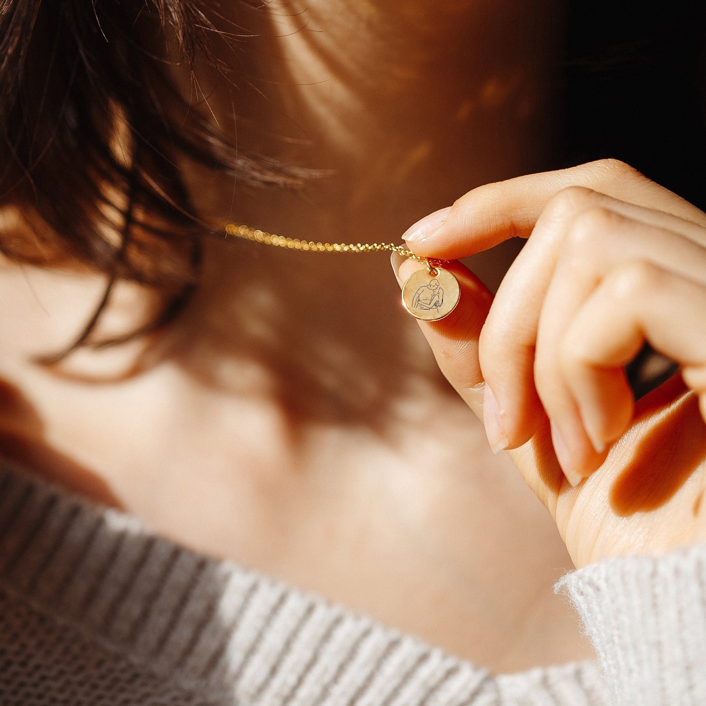 Engraved Line Drawing Necklace